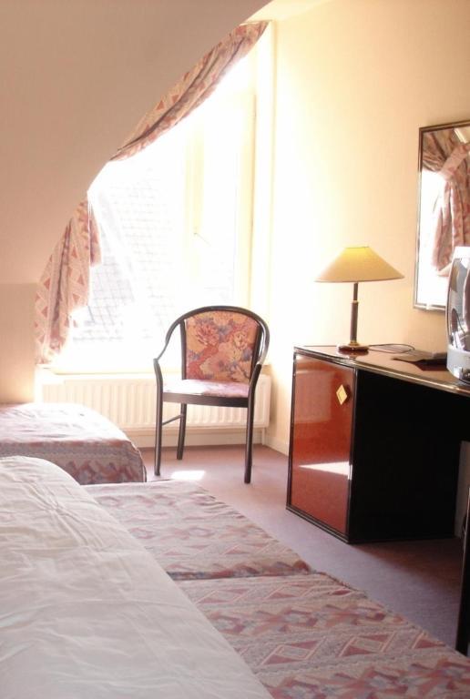 Hotel Croonhof Veurne Room photo